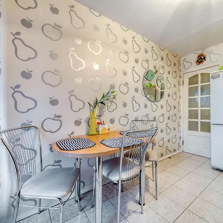 Maksima Tanka 4 *